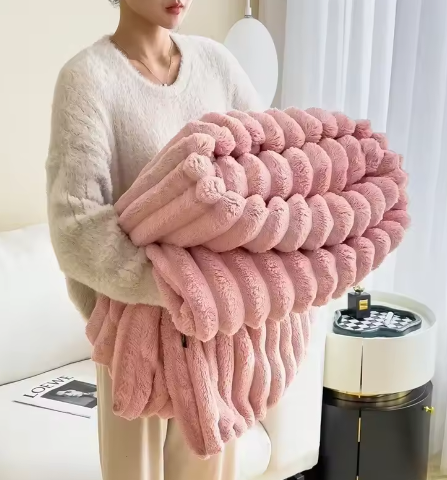 Imitation Rabbit Velvet Warm Blankets